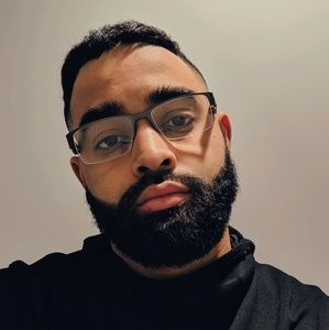 Meet your Posher, Luis